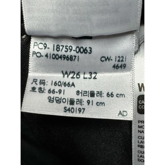 Levi's 725 Women's High Rise Bootcut Black Stretch Denim Jeans - 26x32 (25x31) - Picture 7 of 7